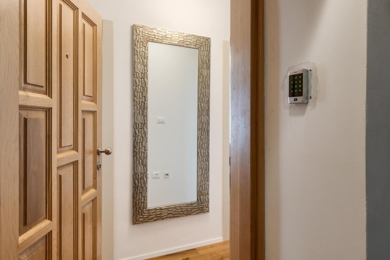 Deluxe Apartment Antonija Пореч Екстер'єр фото